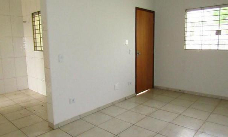 Locação; Casa Com 3 ...