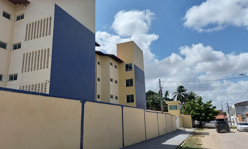 Apartamento Novo Pro...