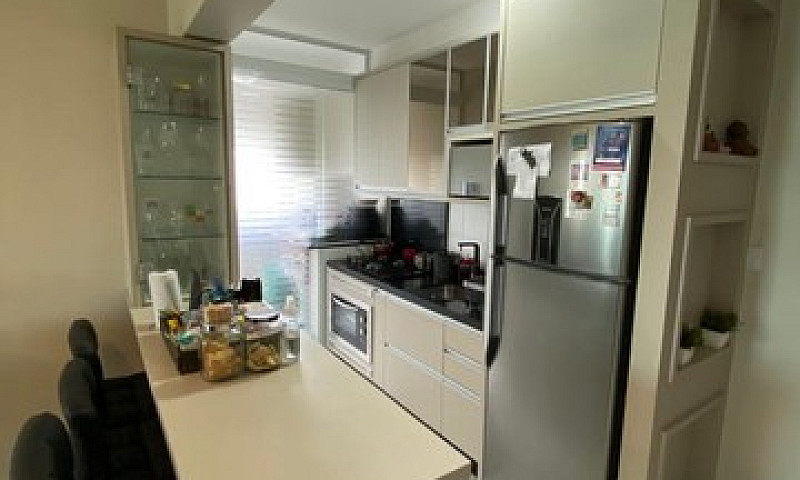 Apartamento Semi-Mob...