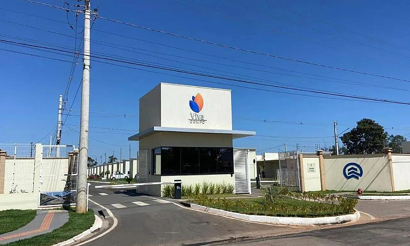 Casa Em Condomínio F...