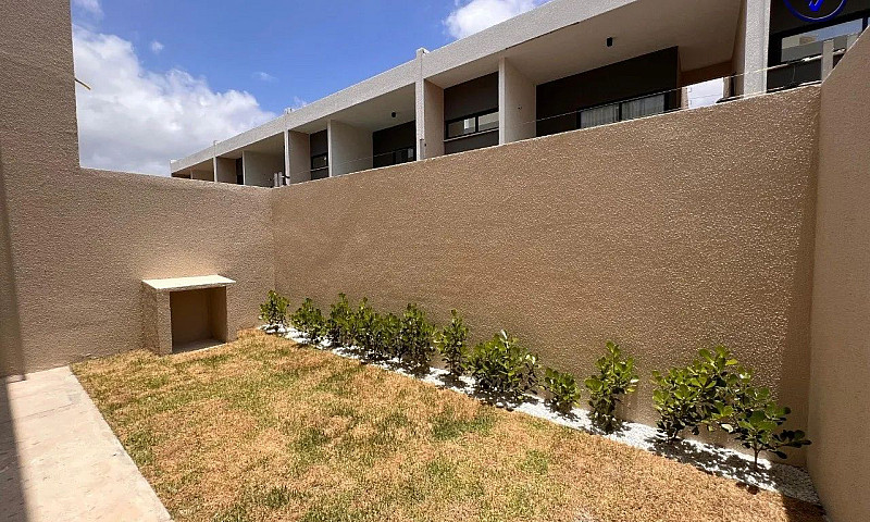 Casa À Venda No Bair...