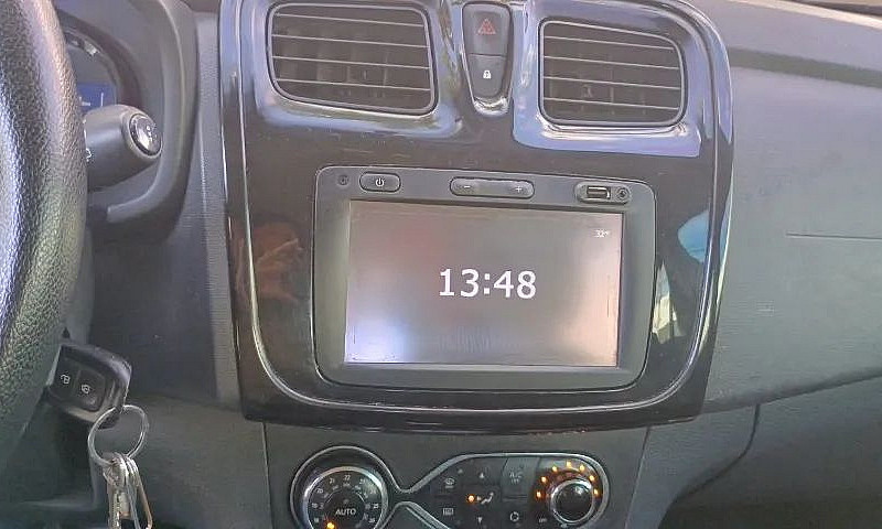 Renault Sandero Step...