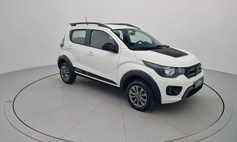 Fiat Mobi Trekking 1...