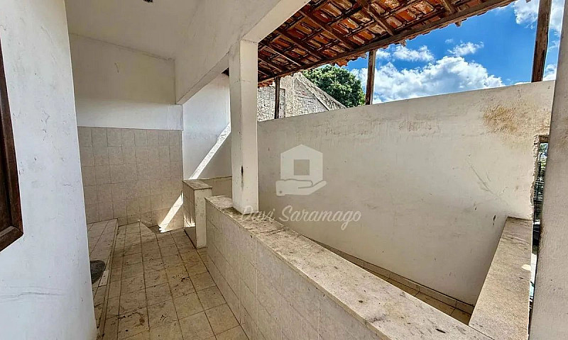 Casa Com 3 Dormitóri...