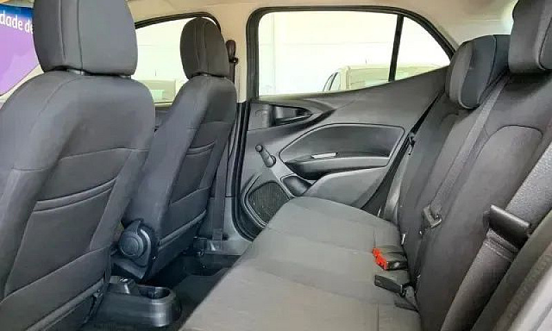 Fiat Argo 1.0 (Flex)...