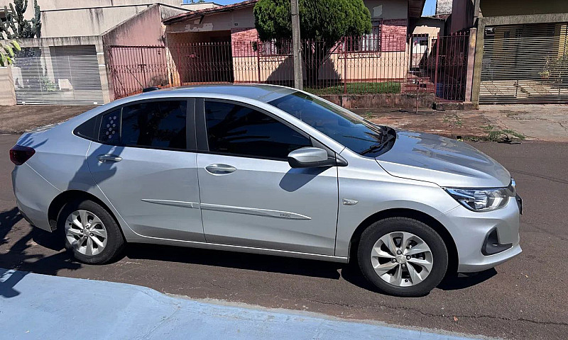 Chevrolet Onix Plus ...