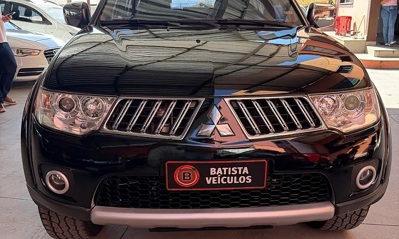 Mitsubishi Pajero Da...