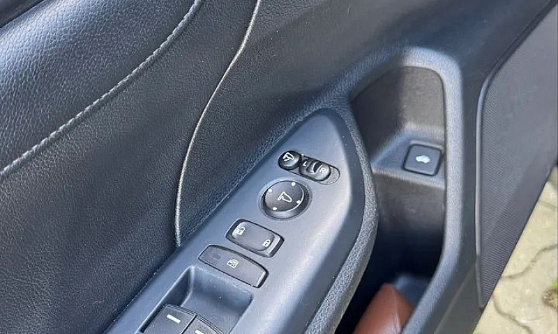 Honda Civic Sedan To...