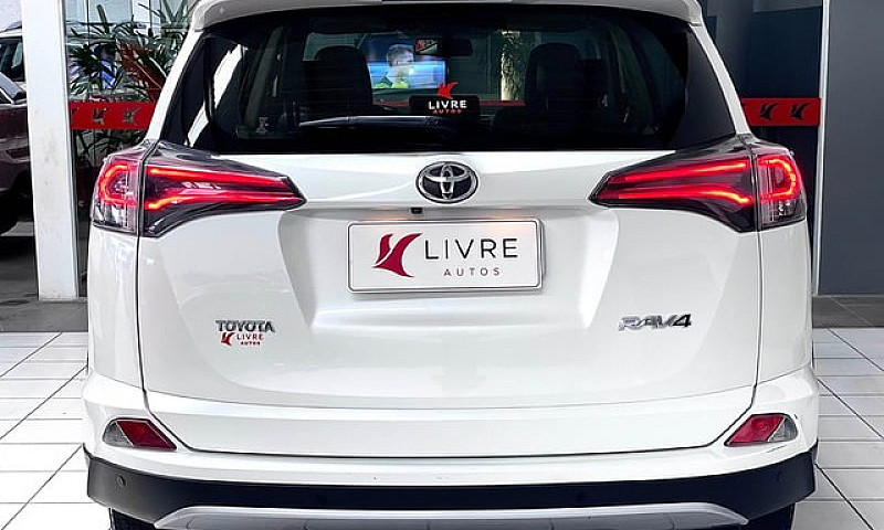 Toyota Rav4 2.0 Top ...