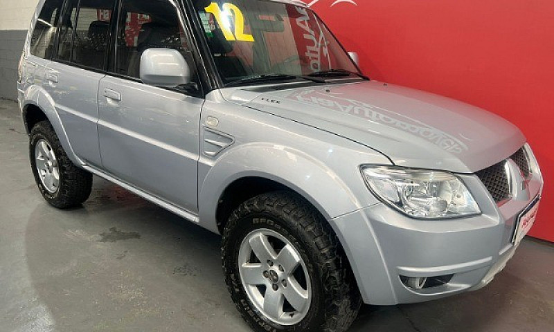 Mitsubishi Pajero Tr...