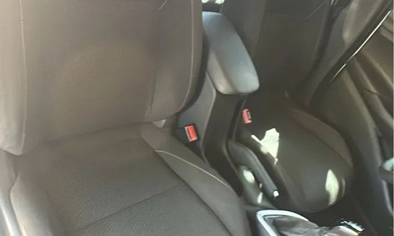 Onix Ltz 1.0 Turno ...