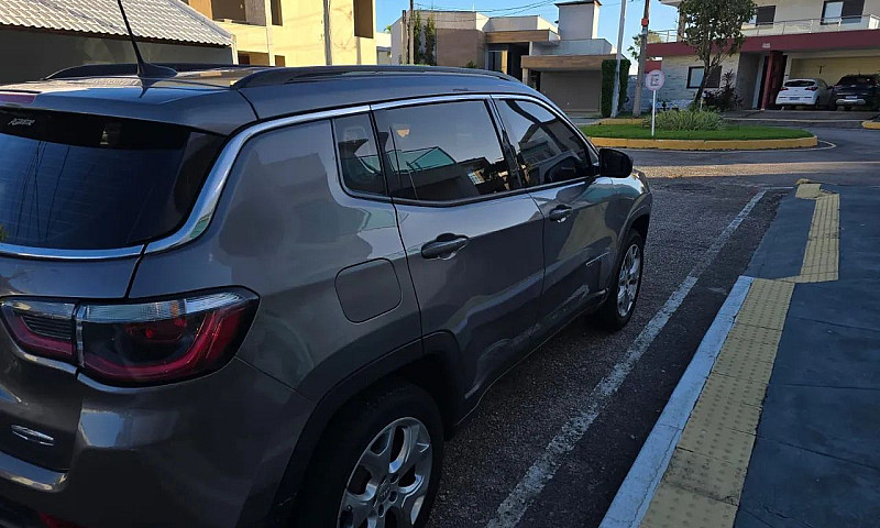 Jeep Compass Longitu...