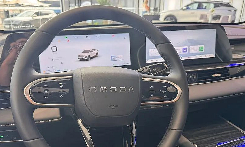 Omoda 5 Prestige 1.5...