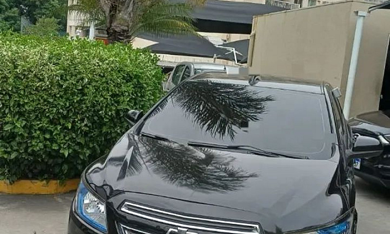 Chevrolet Onix Hatch...