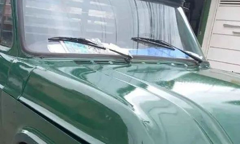 Chevrolet C-10 2.5/4...