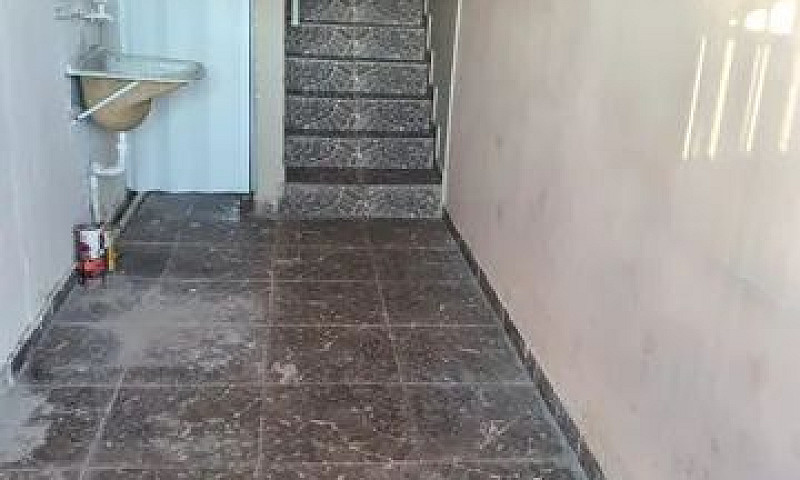 Alugo Casa 3 Quartos...
