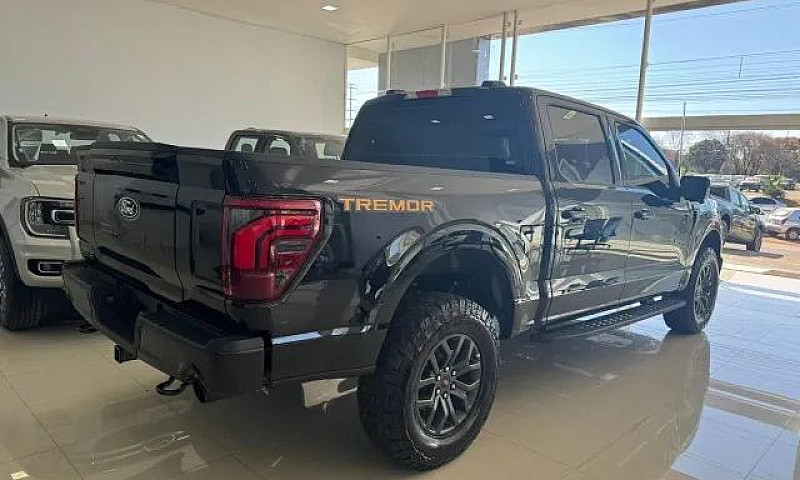 Ford F-150 Tremor 5....