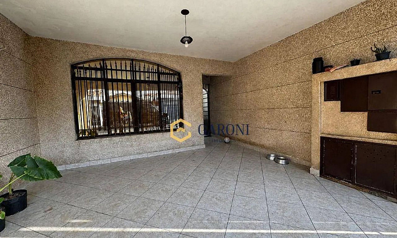 Casa Com 3 Dormitóri...