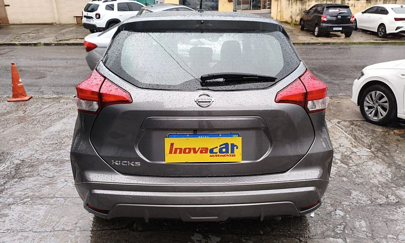 Nissan Kicks Active ...
