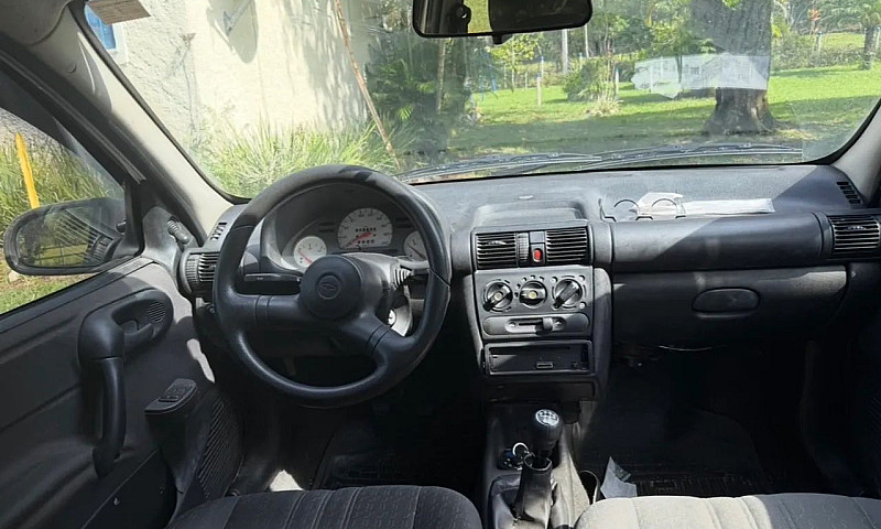 Chevrolet Corsa Wind...