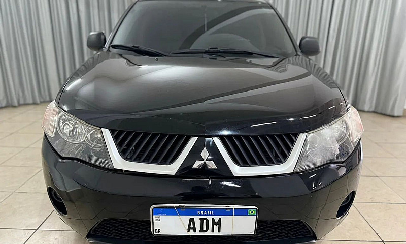 Mitsubishi Outlander...