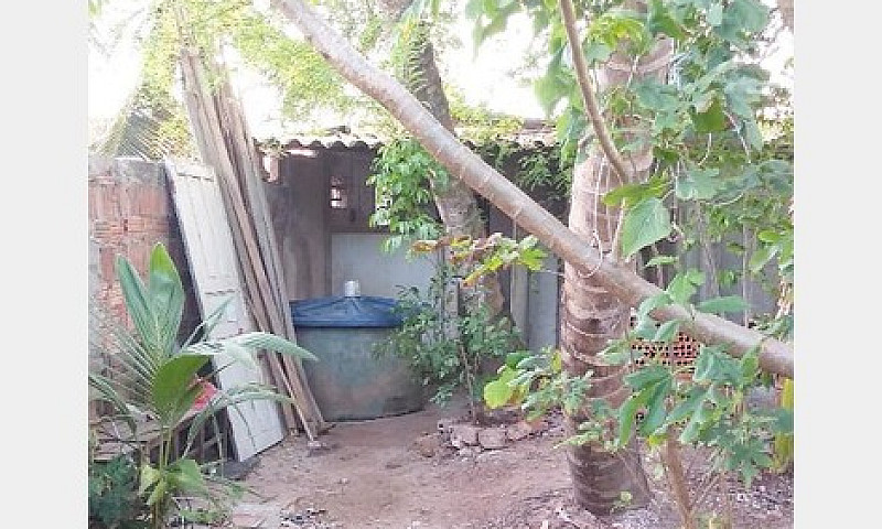Vende-Se Casa Na Ale...