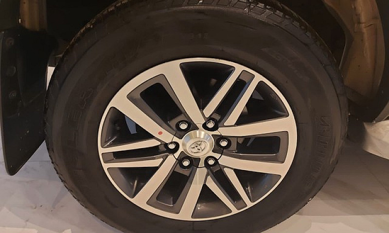 Hilux Sw4 Srx 7L Ext...