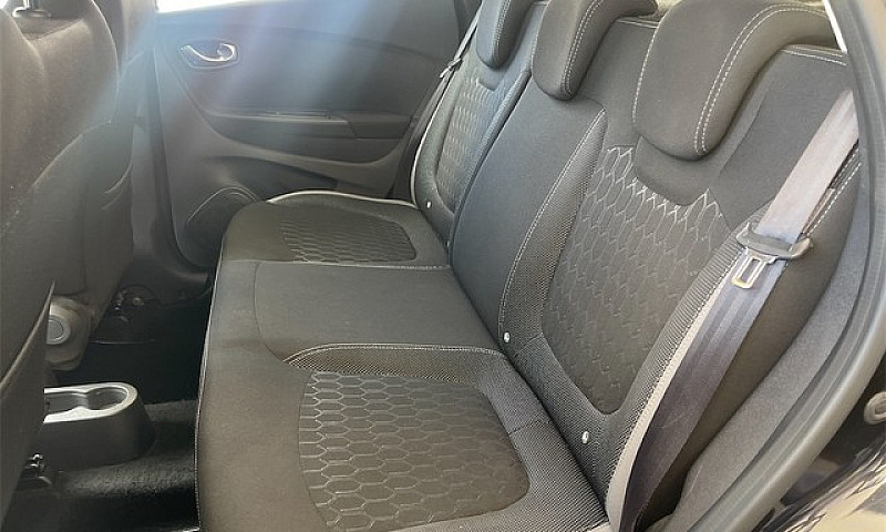 Renault Captur 1.6 1...