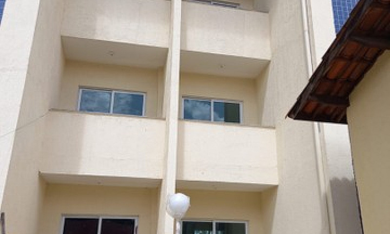 Apartamento Novo Pro...