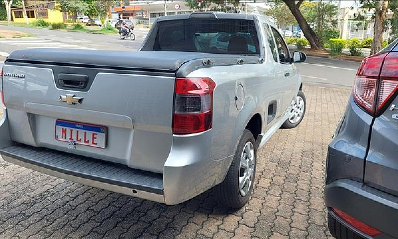 Chevrolet Montana 1....