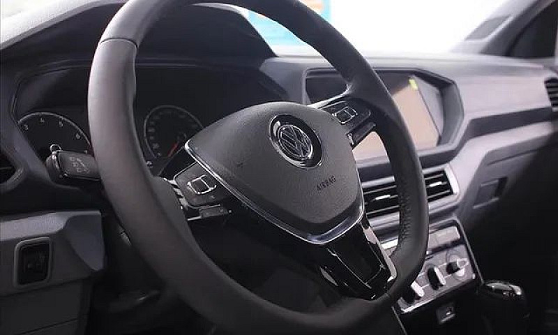 Volkswagen T-Cross 1...