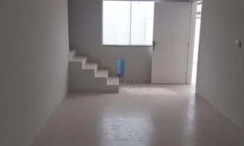 Casa À Venda No Bair...