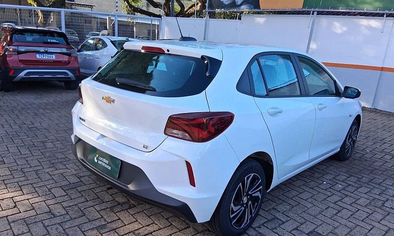 Chevrolet Onix Hatch...