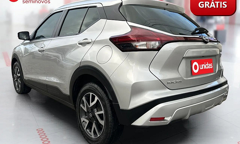 Nissan Kicks Sense 1...