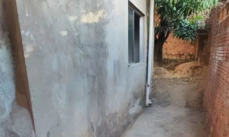   Casa. À Venda - Ba...