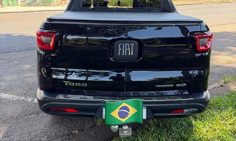 Fiat Toro Freedom 1....
