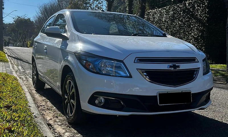 Chevrolet Onix Hatch...