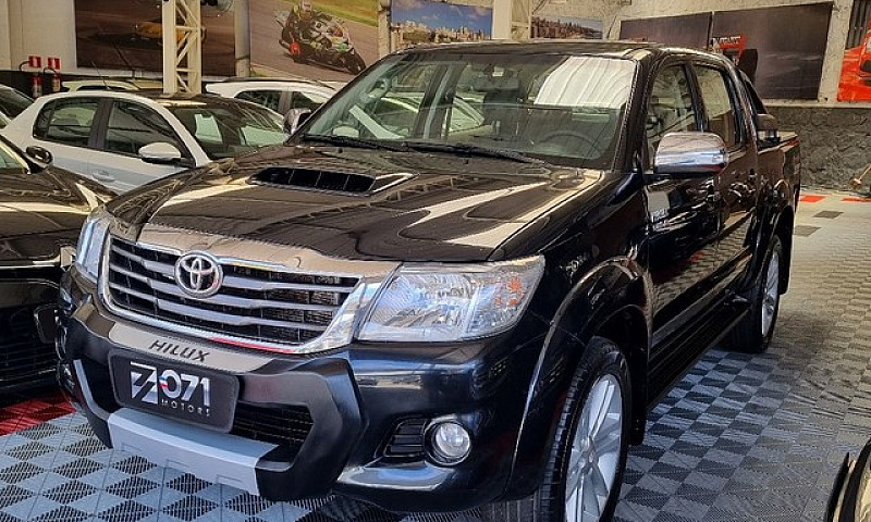 Hilux Srv 3.0 Diesel...