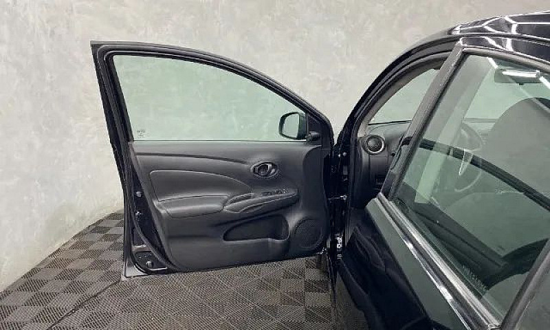 Nissan Versa V-Drive...
