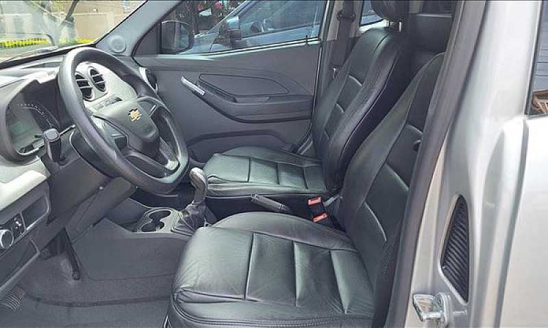 Chevrolet Montana 1....