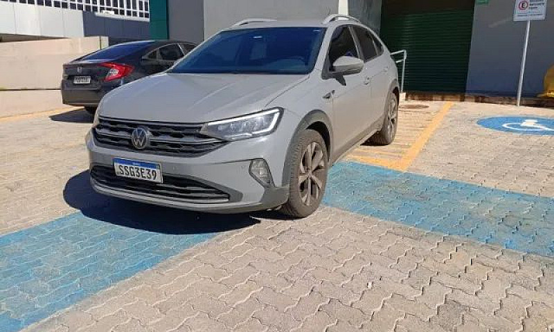 Volkswagen Nivus Hig...