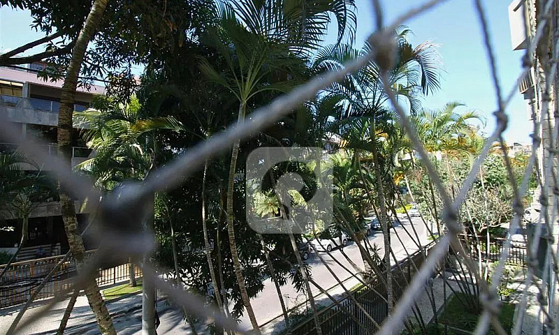 Apartamento De 134M³...