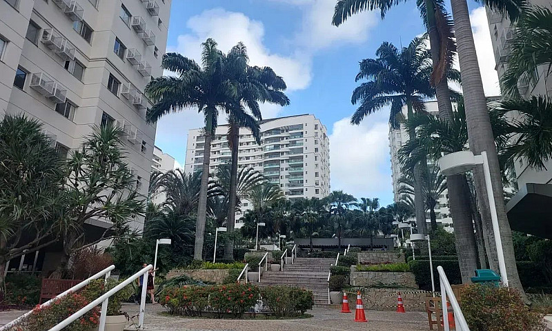 Apartamento De 4 Qua...