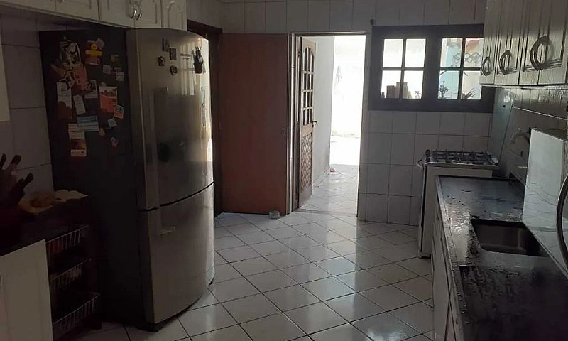 Casa A Venda No Jagu...