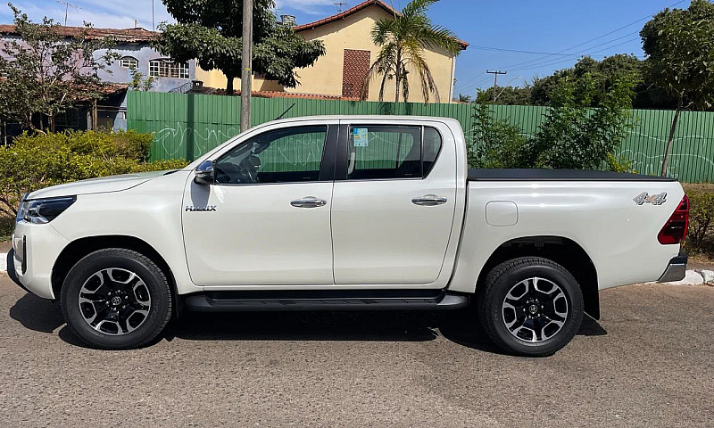 Toyota Hilux Cd Srx ...