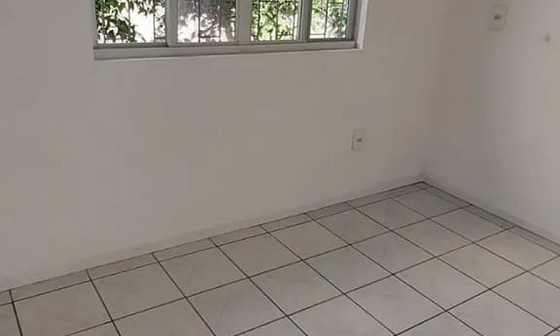 Casa Com 3 Dormitóri...