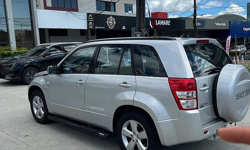 Suzuki Grand Vitara ...