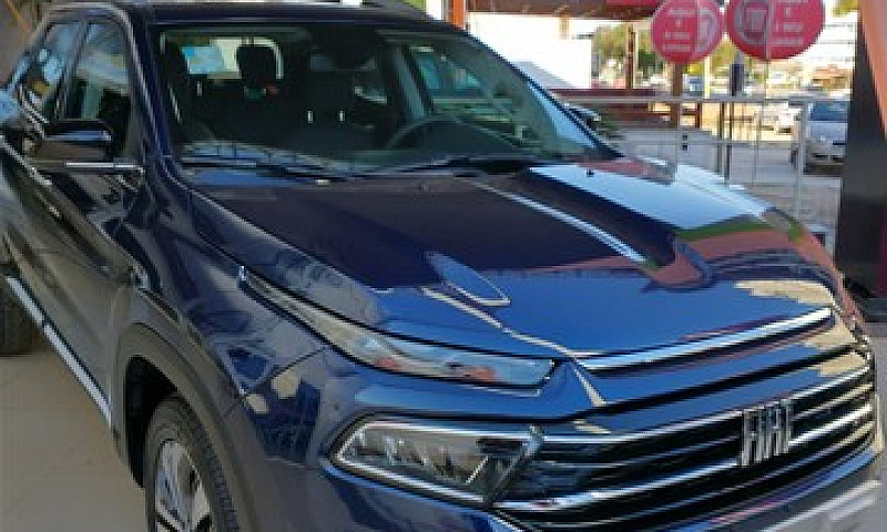 Fiat Toro Volcano 2....