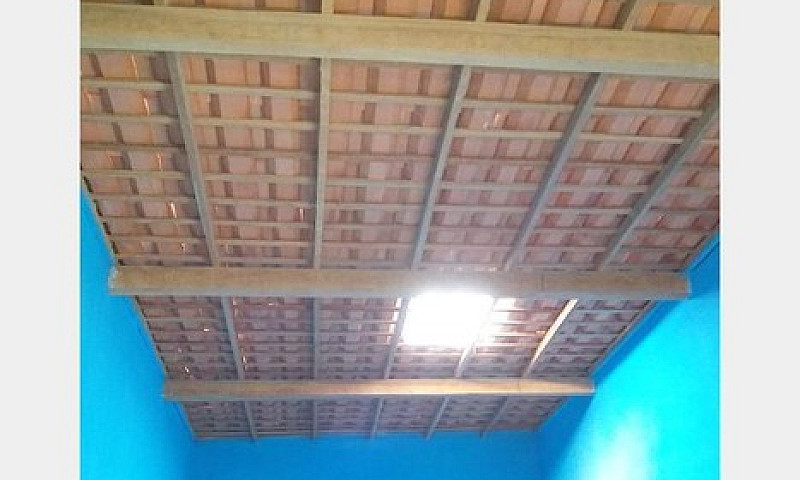 Vende-Se Casa Na Ale...