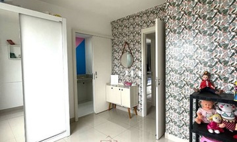 Casa Duplex Em Uma D...